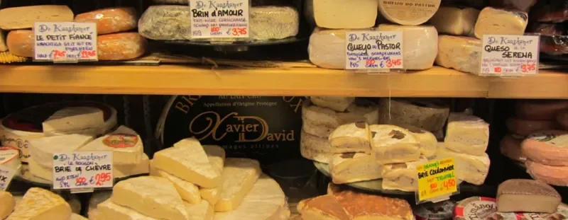 66a7a1aa4c693-De-Kaaskamer_soft-cheese-in-fridge_Photo-by-Conscious-Travel-Guide-Amsterdam-800x0-c-default